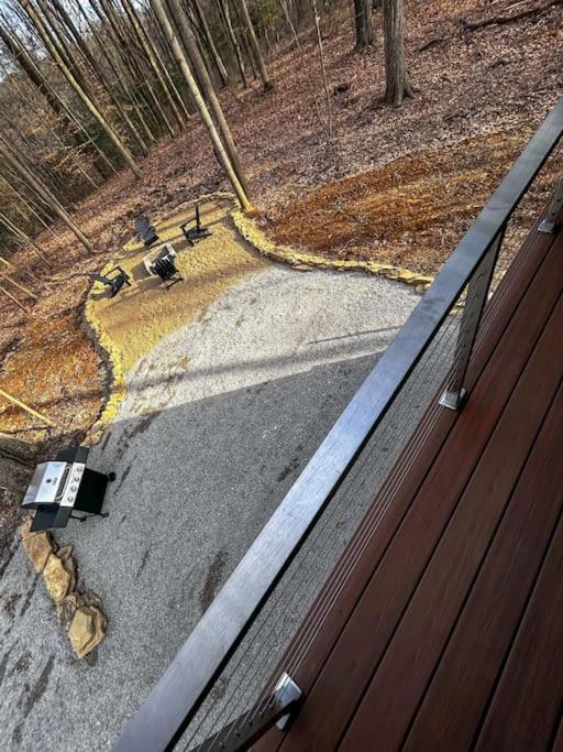 Fox Ridge-Black Alder Lodging Logan Exterior photo
